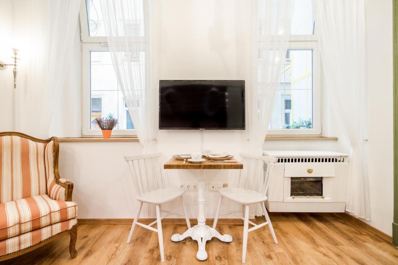 Provence Home - Citycenter, Tv, Washer, Coffee-Tea Budapest Ngoại thất bức ảnh