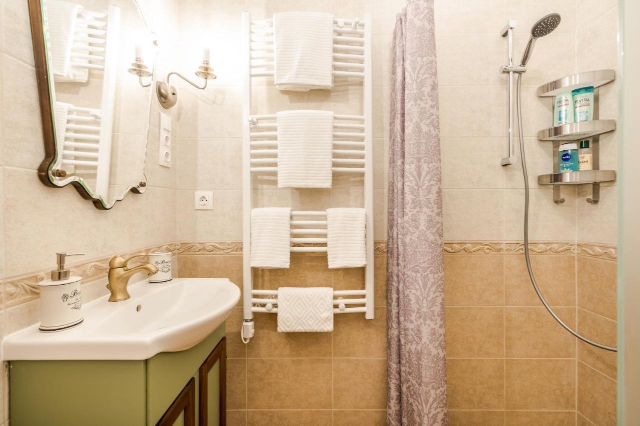 Provence Home - Citycenter, Tv, Washer, Coffee-Tea Budapest Ngoại thất bức ảnh